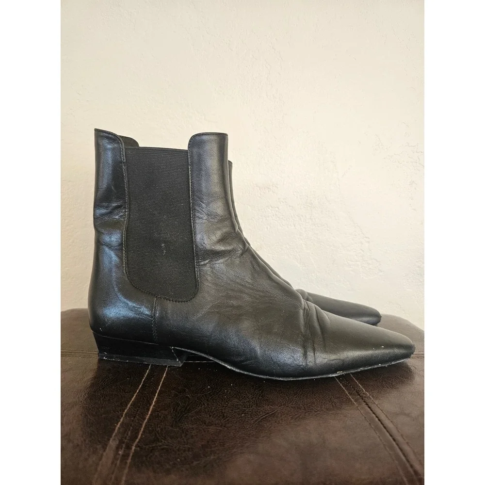 Staud WALLY CHELSEA BLACK‎ Minimalist Old Money Quiet Luxury Boots sz 7.5 (38)